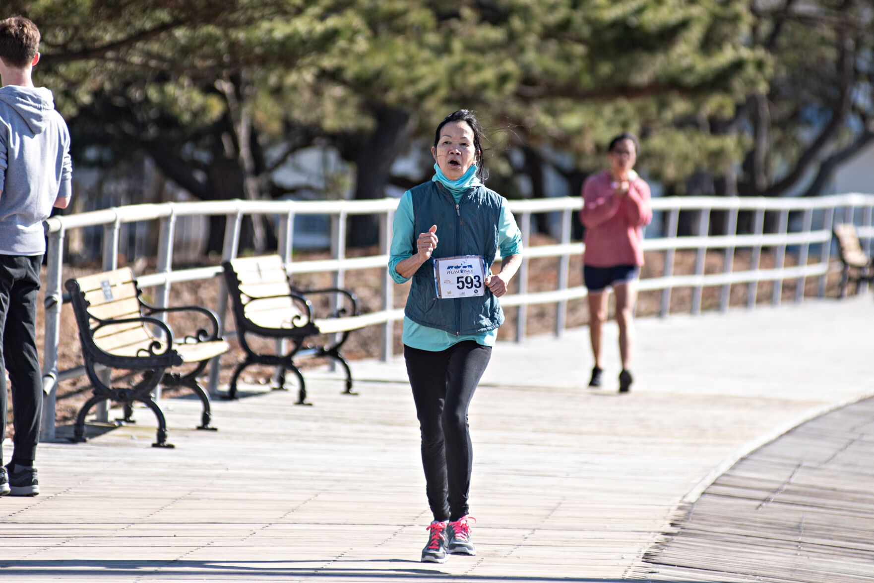 Seashore Gardens 5K is 'helping people help people' | Local News 60 041122-pac-nws-run